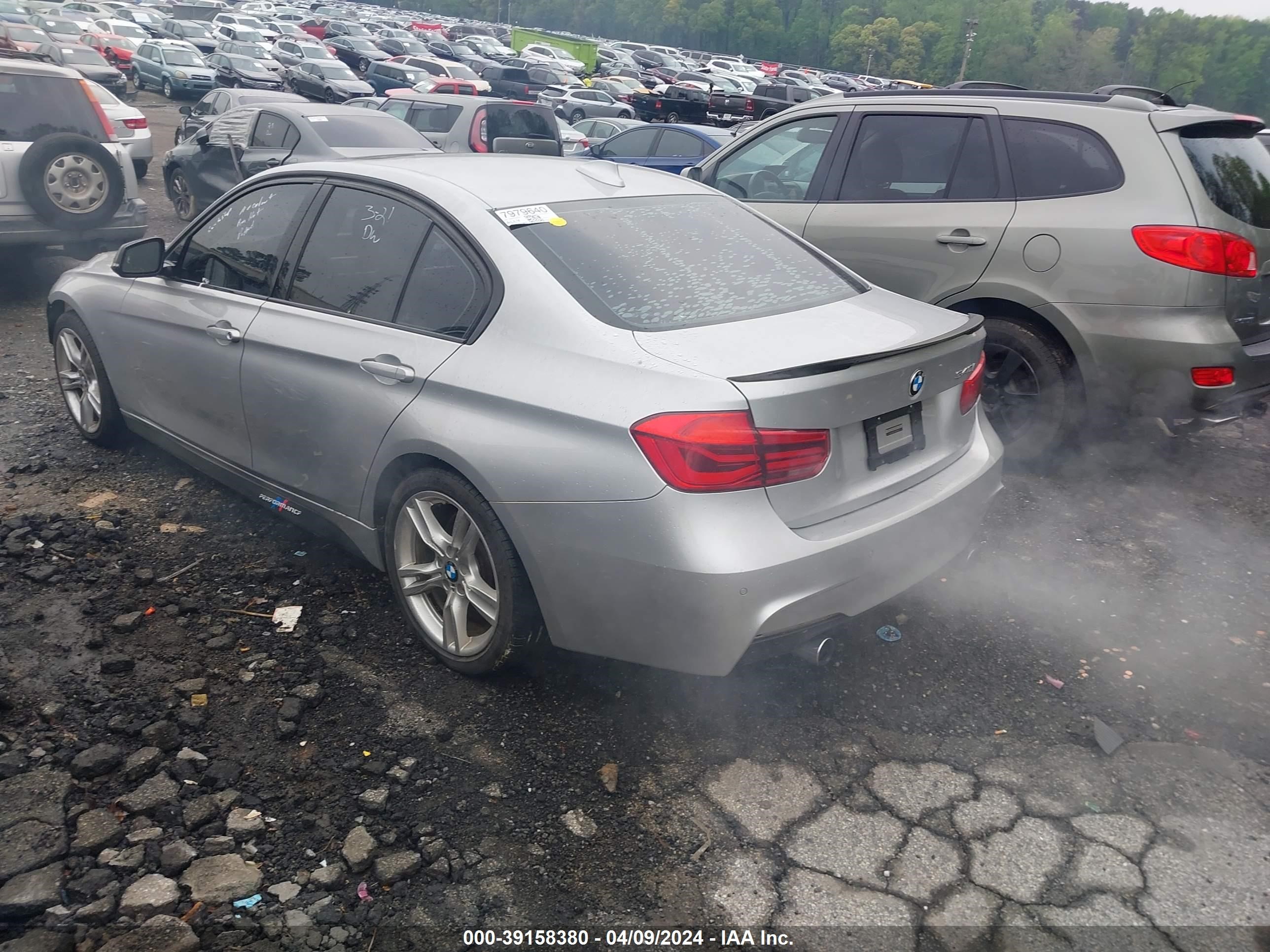 Photo 2 VIN: WBA8B3G55GNT62478 - BMW 3ER 