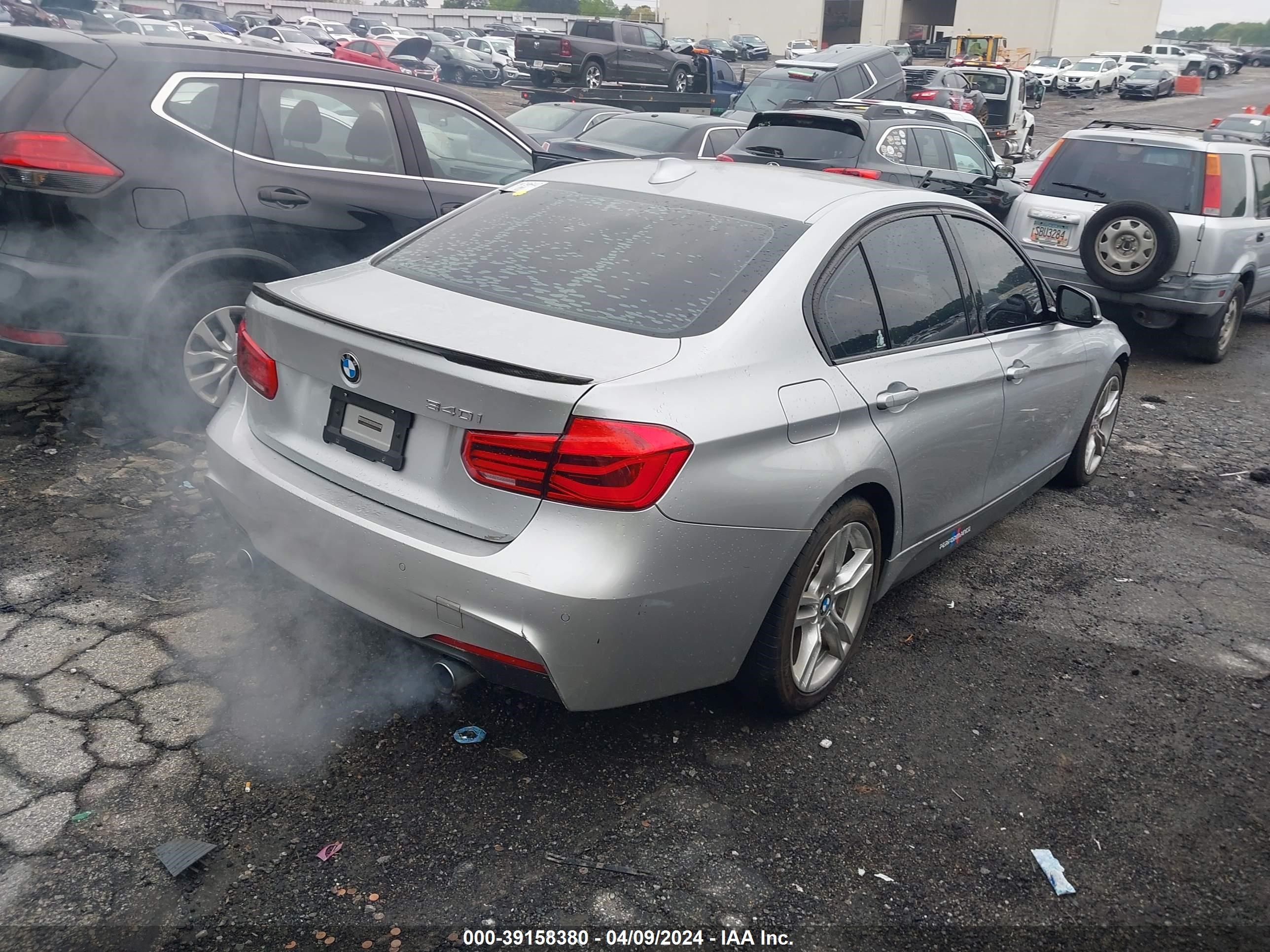 Photo 3 VIN: WBA8B3G55GNT62478 - BMW 3ER 