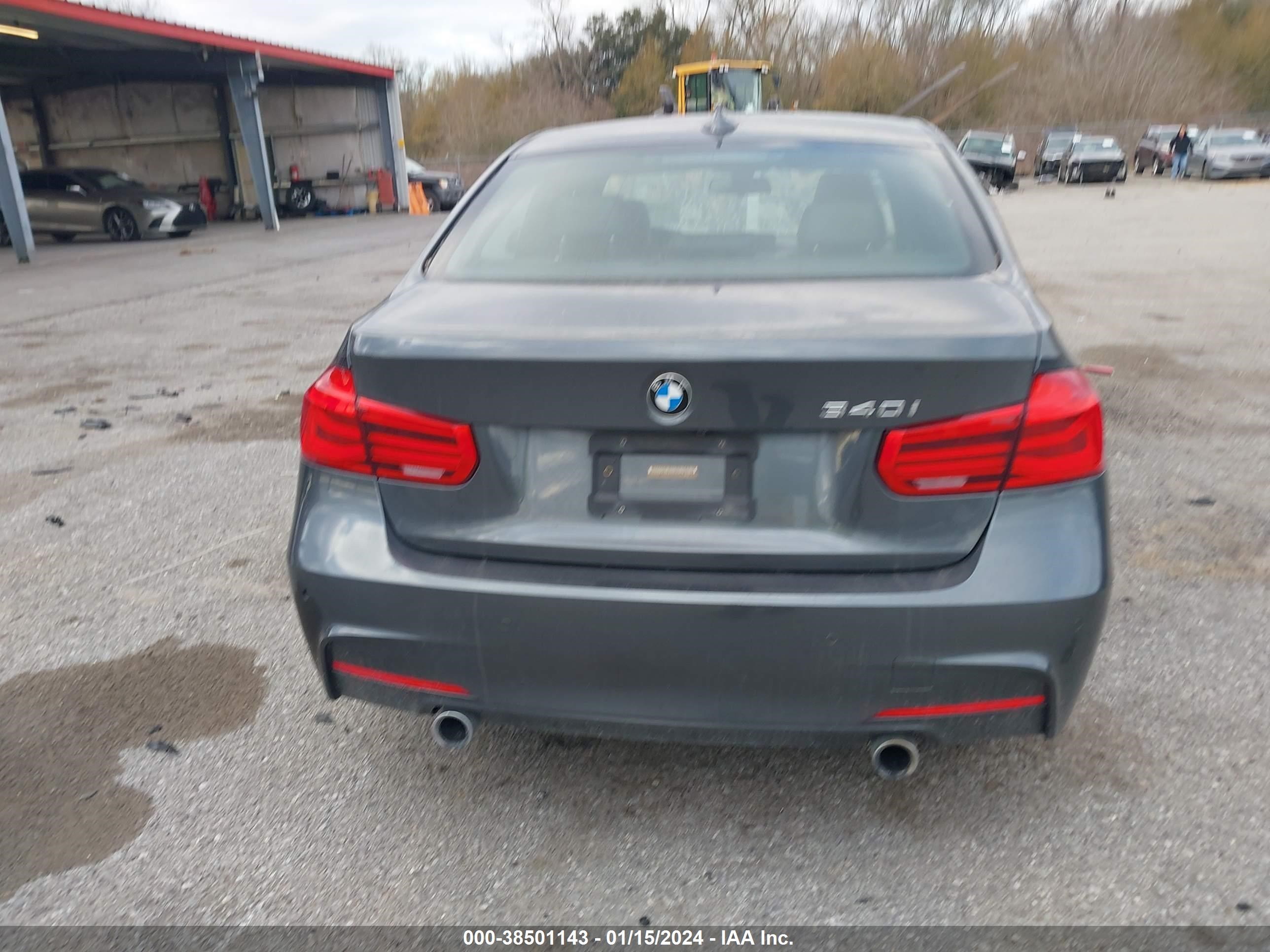 Photo 15 VIN: WBA8B3G55GNT92337 - BMW 3ER 