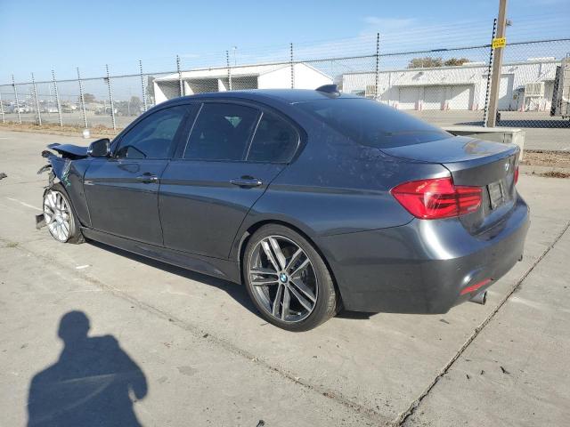 Photo 1 VIN: WBA8B3G55JNV00950 - BMW 340 I 