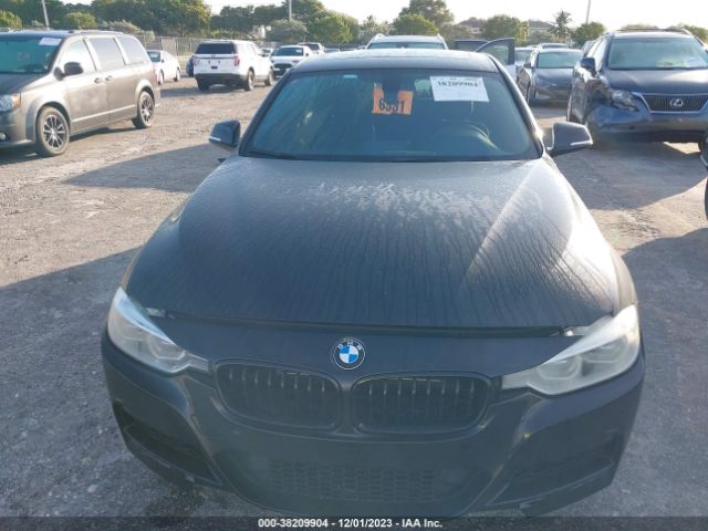 Photo 5 VIN: WBA8B3G57GNU34989 - BMW 340I 