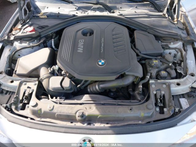 Photo 9 VIN: WBA8B3G59GNT62810 - BMW 340I 