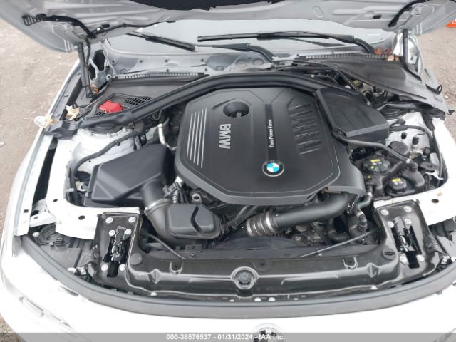 Photo 9 VIN: WBA8B3G59GNT92230 - BMW 340I 