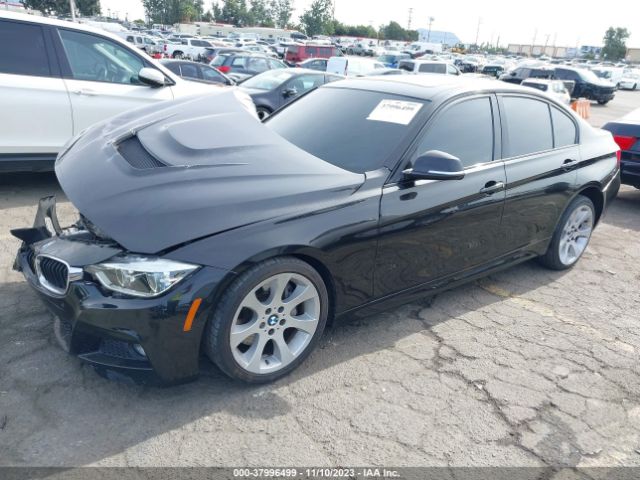 Photo 1 VIN: WBA8B3G5XJNU36887 - BMW 340 