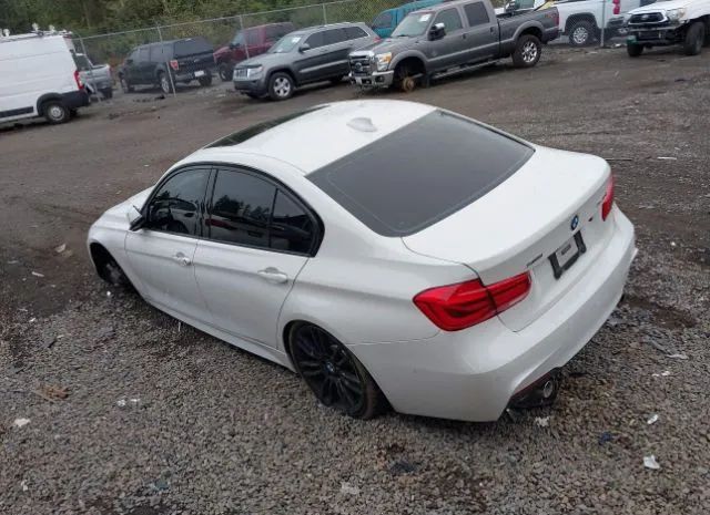 Photo 2 VIN: WBA8B7C31HA181690 - BMW 340 