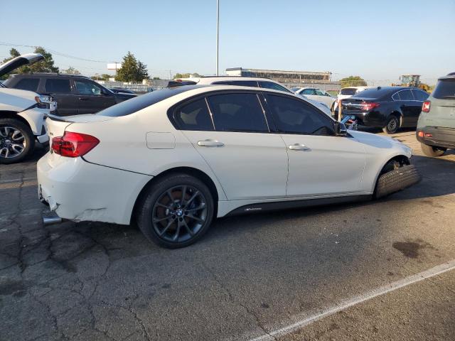 Photo 2 VIN: WBA8B7C32HA190043 - BMW 340 XI 