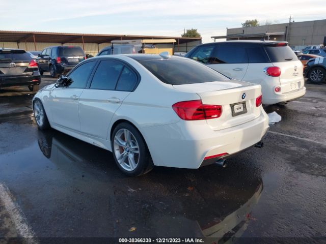 Photo 2 VIN: WBA8B7C39HK858656 - BMW 340I 