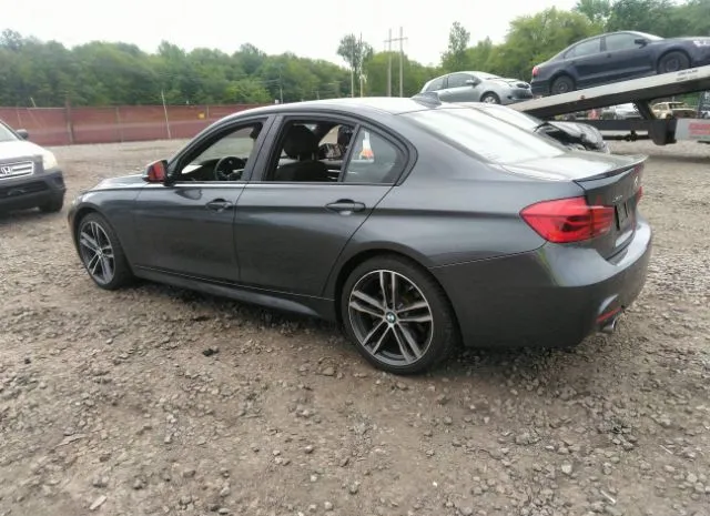 Photo 2 VIN: WBA8B7C59JA585862 - BMW 3 SERIES 