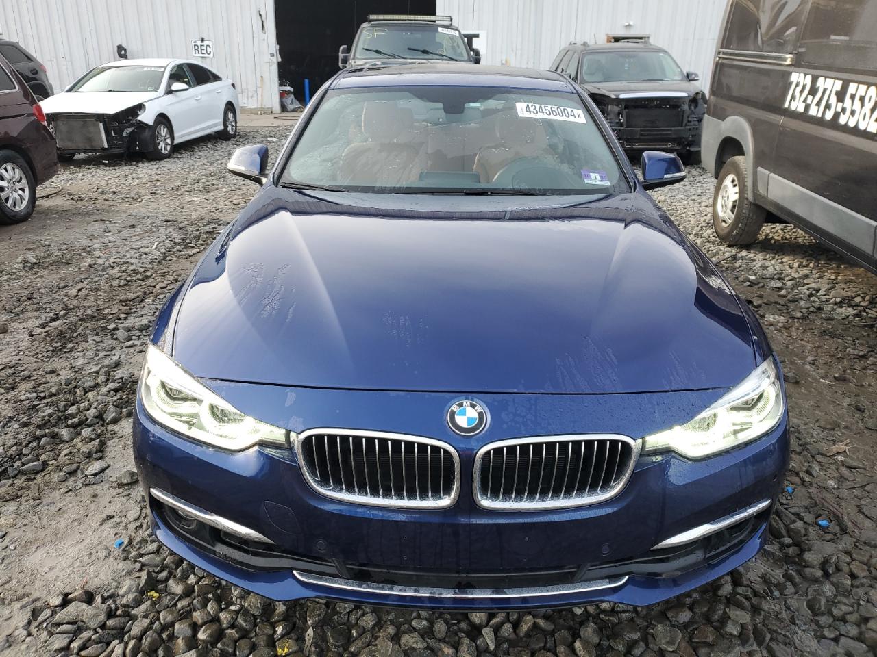 Photo 4 VIN: WBA8B7C5XJA585482 - BMW 3ER 