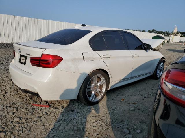 Photo 2 VIN: WBA8B7G32HNU37662 - BMW 340 XI 