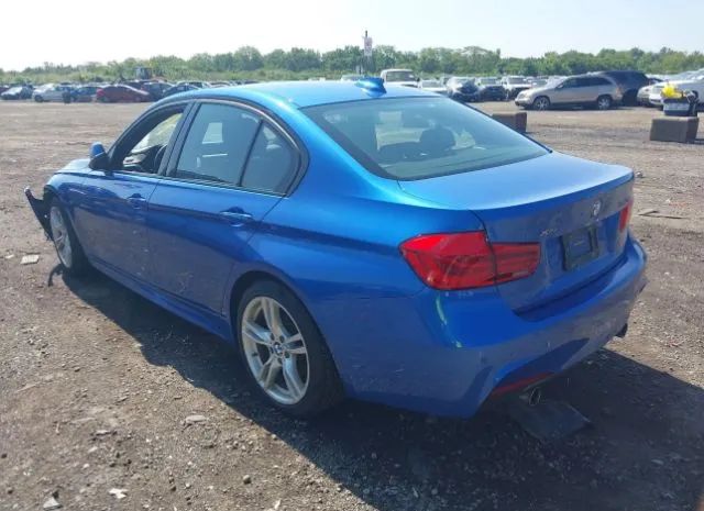 Photo 2 VIN: WBA8B7G33HNT70943 - BMW 3 SERIES 