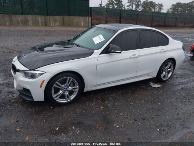 Photo 1 VIN: WBA8B7G34HNU38330 - BMW 340 