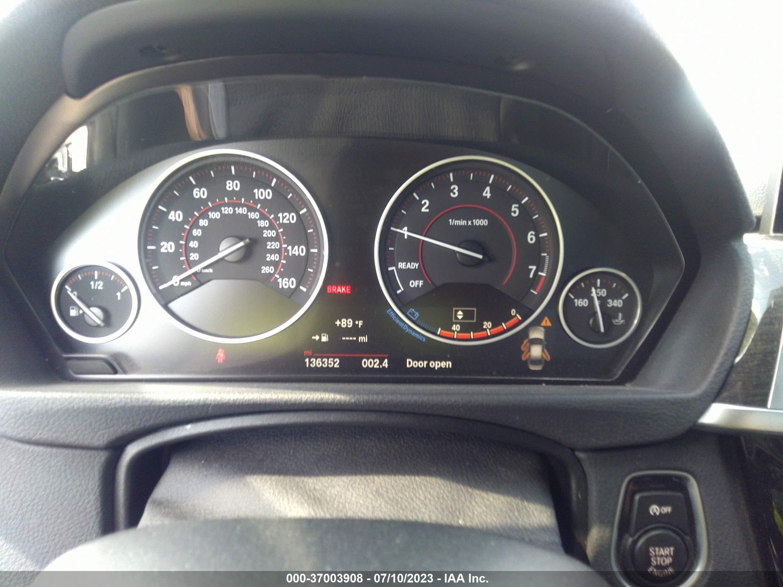 Photo 6 VIN: WBA8B7G3XHNT70910 - BMW 3ER 