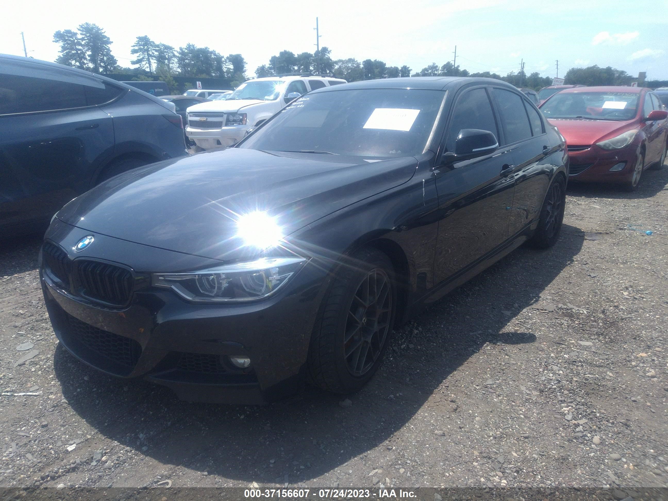 Photo 1 VIN: WBA8B7G50GNT14815 - BMW 3ER 