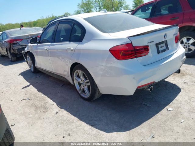 Photo 2 VIN: WBA8B7G50HNU37449 - BMW 340I 