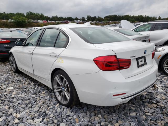 Photo 2 VIN: WBA8B7G52GNT95493 - BMW 340 XI 