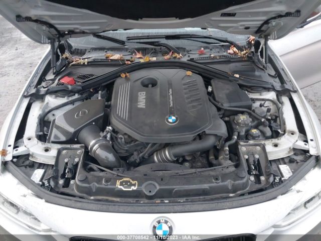 Photo 9 VIN: WBA8B7G53GNT95602 - BMW 340I 