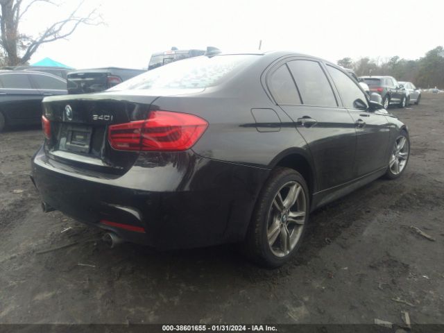 Photo 3 VIN: WBA8B7G53HNU37249 - BMW 340I 