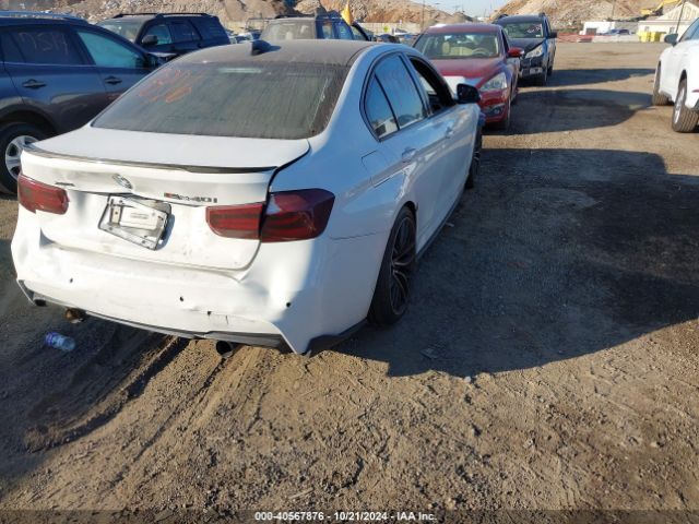 Photo 3 VIN: WBA8B7G54GNT14168 - BMW 340I 