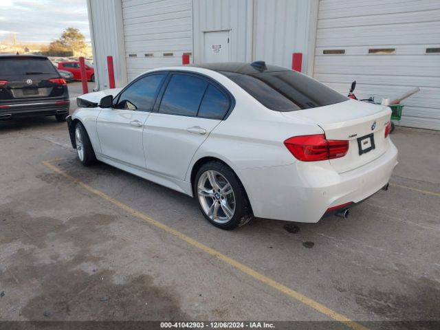 Photo 2 VIN: WBA8B7G54GNT14607 - BMW 340I 