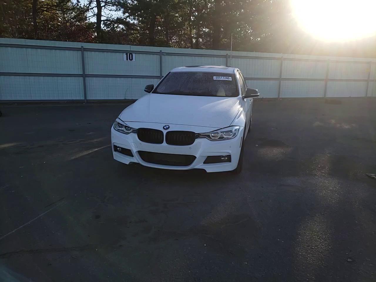 Photo 10 VIN: WBA8B7G54HNT70791 - BMW 340 XI 