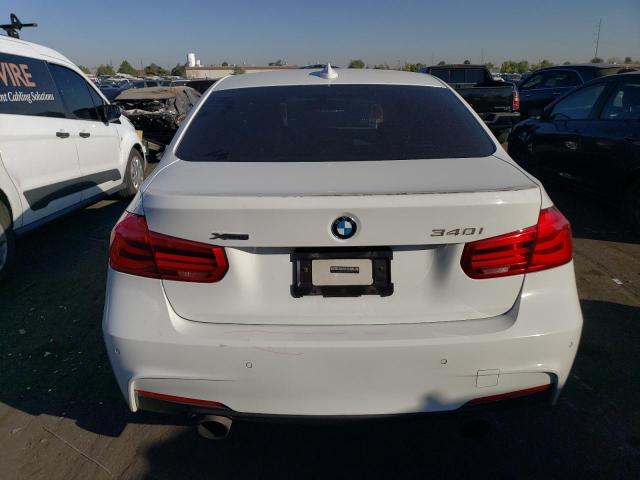 Photo 5 VIN: WBA8B7G58GNT96003 - BMW 340 XI 