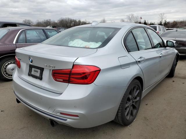 Photo 2 VIN: WBA8B7G5XGNT70454 - BMW 340 XI 