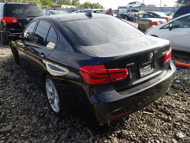 Photo 2 VIN: WBA8B7G5XGNT95757 - BMW 340 XI 