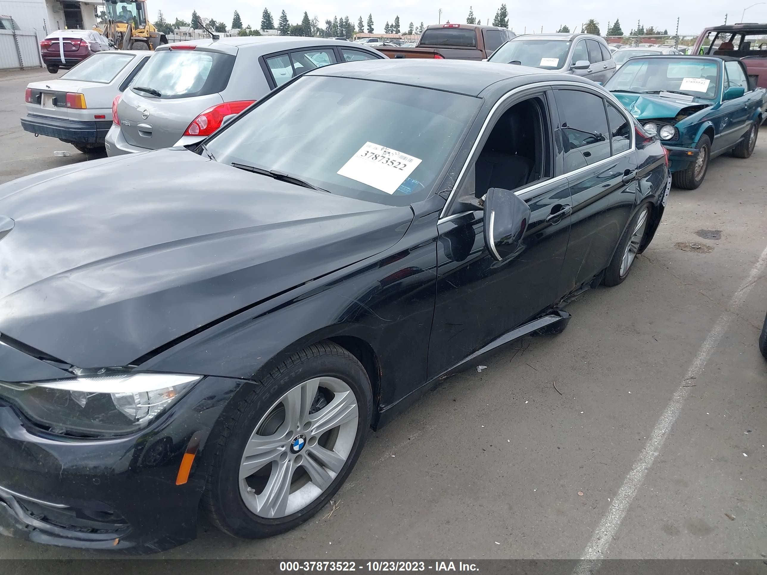 Photo 13 VIN: WBA8B9C36HK885485 - BMW 3ER 