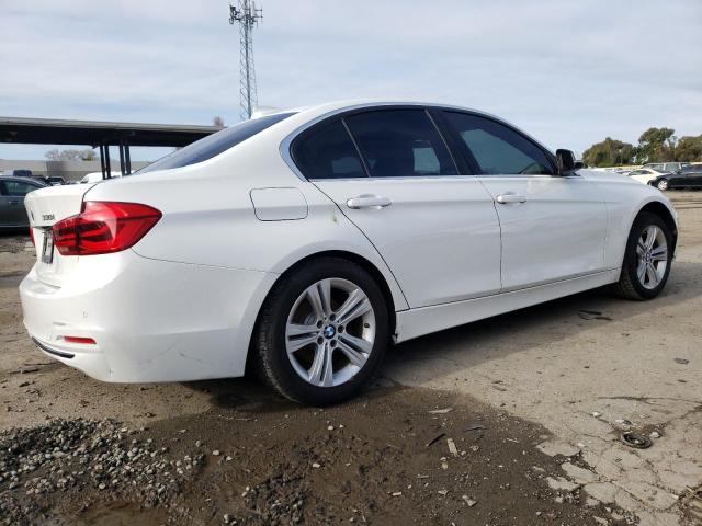 Photo 2 VIN: WBA8B9C37HK885088 - BMW 3 SERIES 