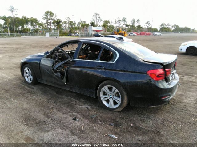 Photo 2 VIN: WBA8B9C50JEE81283 - BMW 3 SERIES 