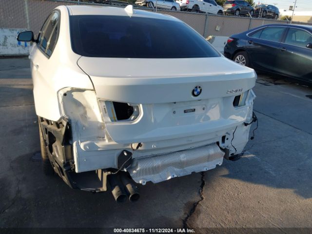 Photo 5 VIN: WBA8B9C50JEE81641 - BMW 330I 