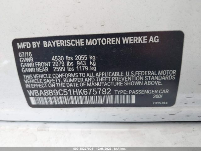 Photo 8 VIN: WBA8B9C51HK675782 - BMW 330I 