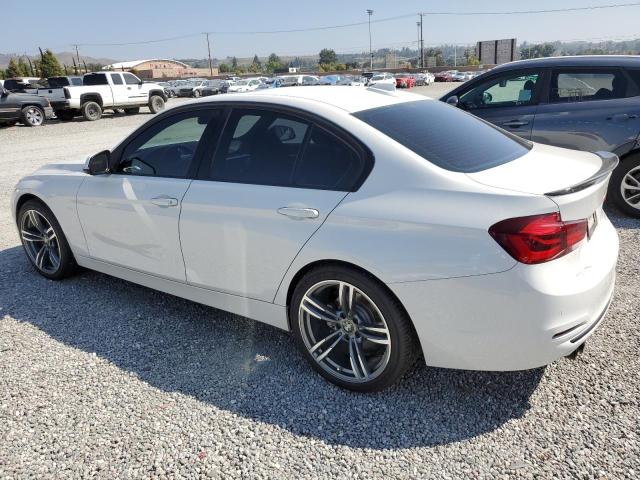 Photo 1 VIN: WBA8B9C51JEE82572 - BMW 330 I 