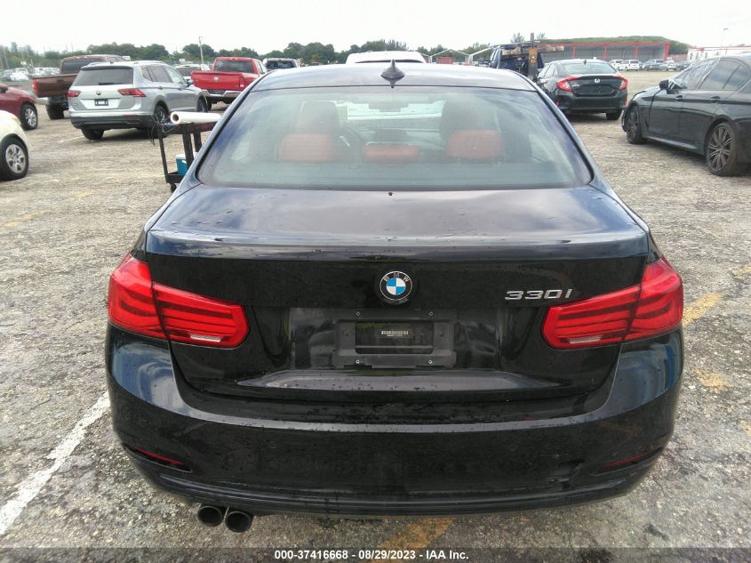 Photo 15 VIN: WBA8B9C51JEE82880 - BMW 3ER 