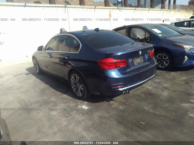 Photo 2 VIN: WBA8B9C55JEE81053 - BMW 3 