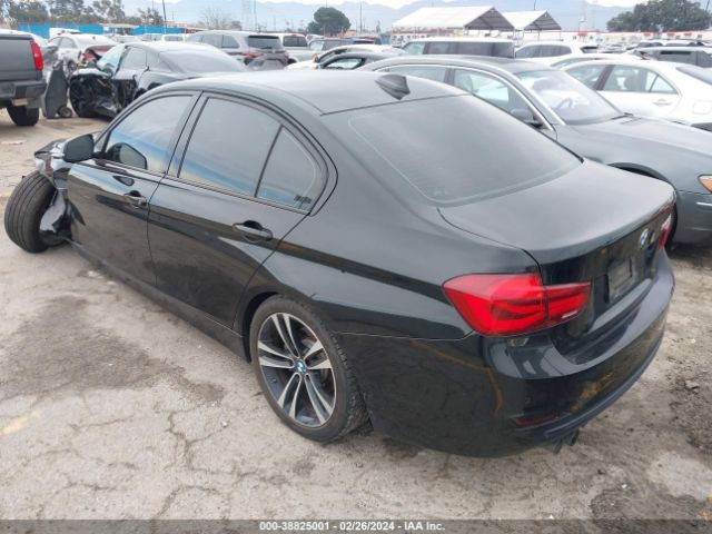 Photo 2 VIN: WBA8B9C56JEE83216 - BMW 330I 