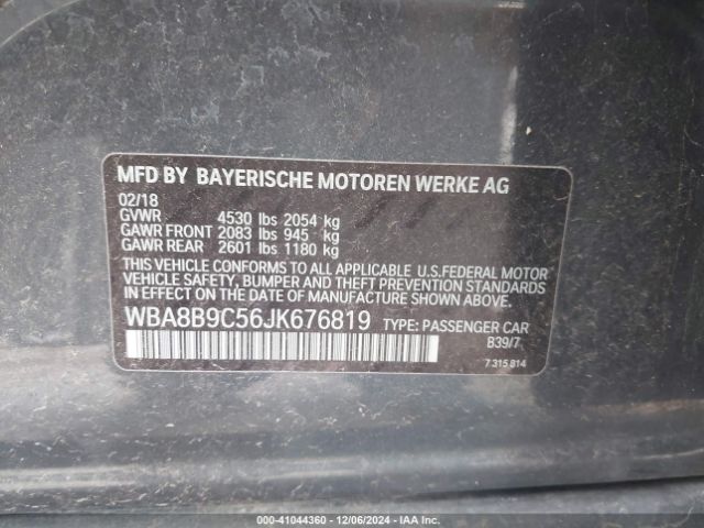 Photo 8 VIN: WBA8B9C56JK676819 - BMW 330I 