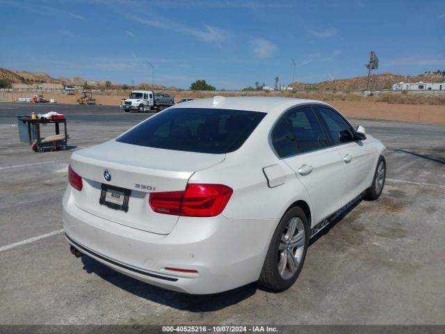 Photo 3 VIN: WBA8B9C57HK884458 - BMW 330I 