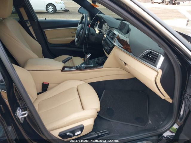 Photo 4 VIN: WBA8B9C58JEE81340 - BMW 330I 