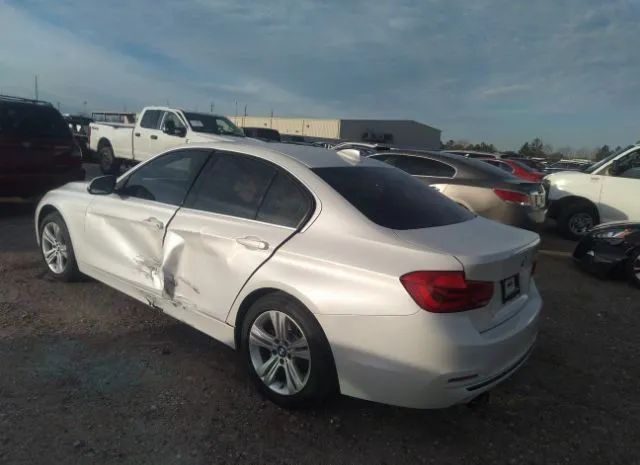 Photo 2 VIN: WBA8B9C58JEE83329 - BMW 3 SERIES 