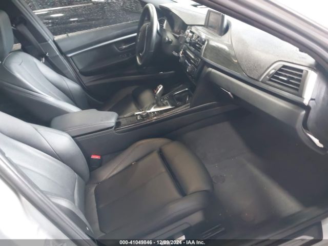 Photo 4 VIN: WBA8B9C59JK677088 - BMW 330I 