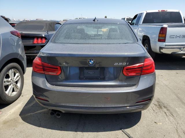 Photo 5 VIN: WBA8B9C5XJEE81386 - BMW 330 I 