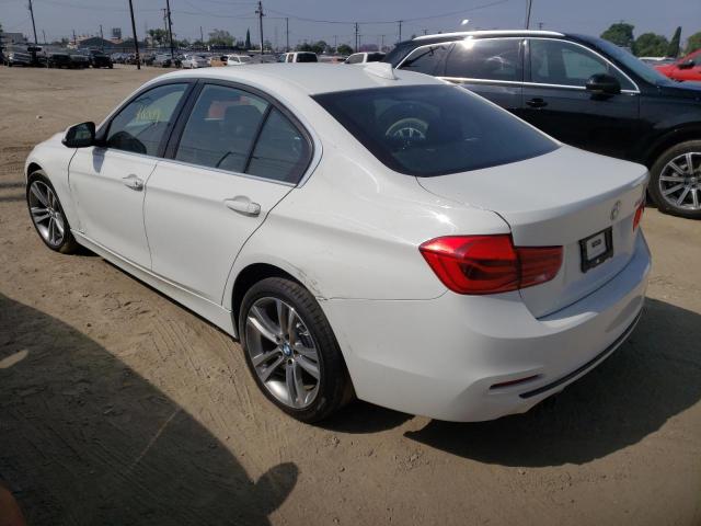 Photo 2 VIN: WBA8B9C5XJK677309 - BMW 330 I 