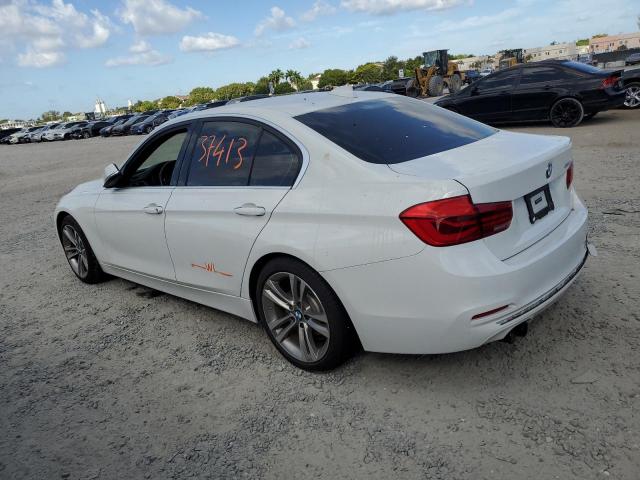 Photo 1 VIN: WBA8B9C5XJK677391 - BMW 330I 