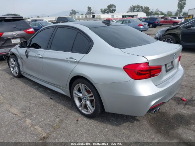 Photo 2 VIN: WBA8B9C5XJK886422 - BMW 330I 