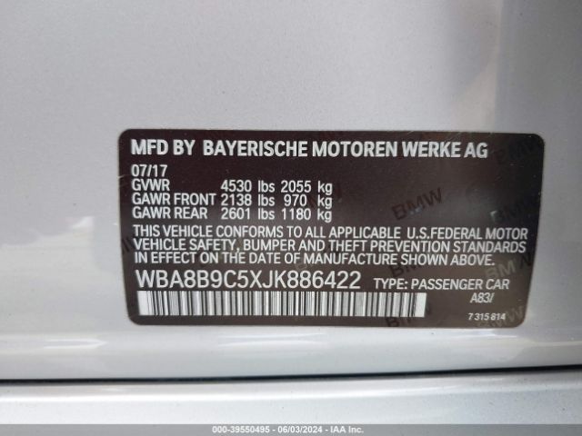 Photo 8 VIN: WBA8B9C5XJK886422 - BMW 330I 