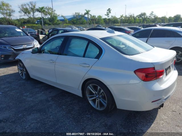 Photo 2 VIN: WBA8B9G34HNU52157 - BMW 330I 