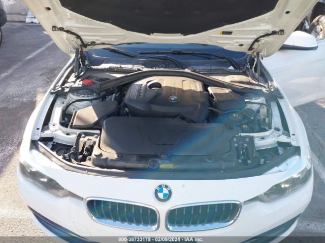 Photo 9 VIN: WBA8B9G34HNU55978 - BMW 330I 