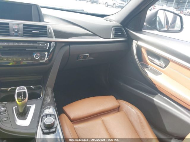 Photo 4 VIN: WBA8B9G37HNU55571 - BMW 330I 